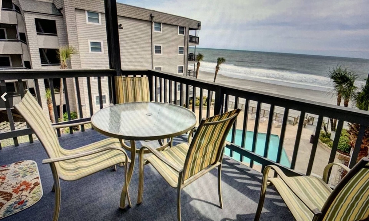 Garden City Condo | Beachfront/Pool Murrells/GardenCity/Surfside Wkly/MilitaryFirePoliceNurse Discs
