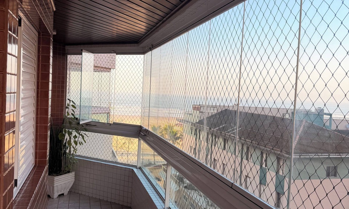 Aviacao Apartment | Beachfront property with a great balcony and view, fully pet-friendly, 5-star accommodation.