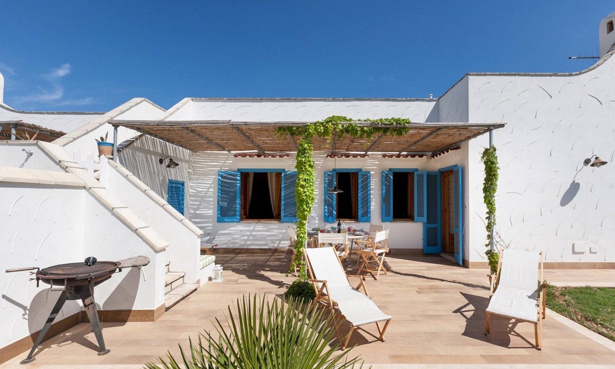 Villanova Villa | Beachfront Puglia Villa | Villetta Piramo | Direct Access to the Sea View