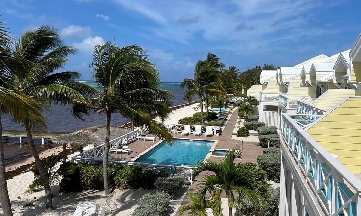 Blossom Village Condo | BEACHFRONT RELAXATION IN LITTLE CAYMAN