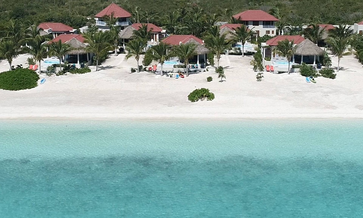 Leeward Settlement Resort | Beachfront resort perfect for Corporate outing, Wedding Party, Family reunion