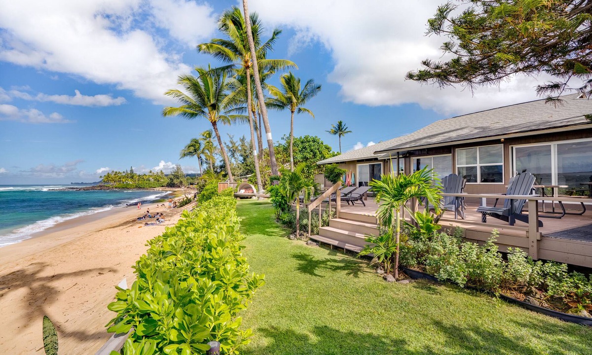 Waialee House | Beachfront | Sunsets | Spa | Surf Spot