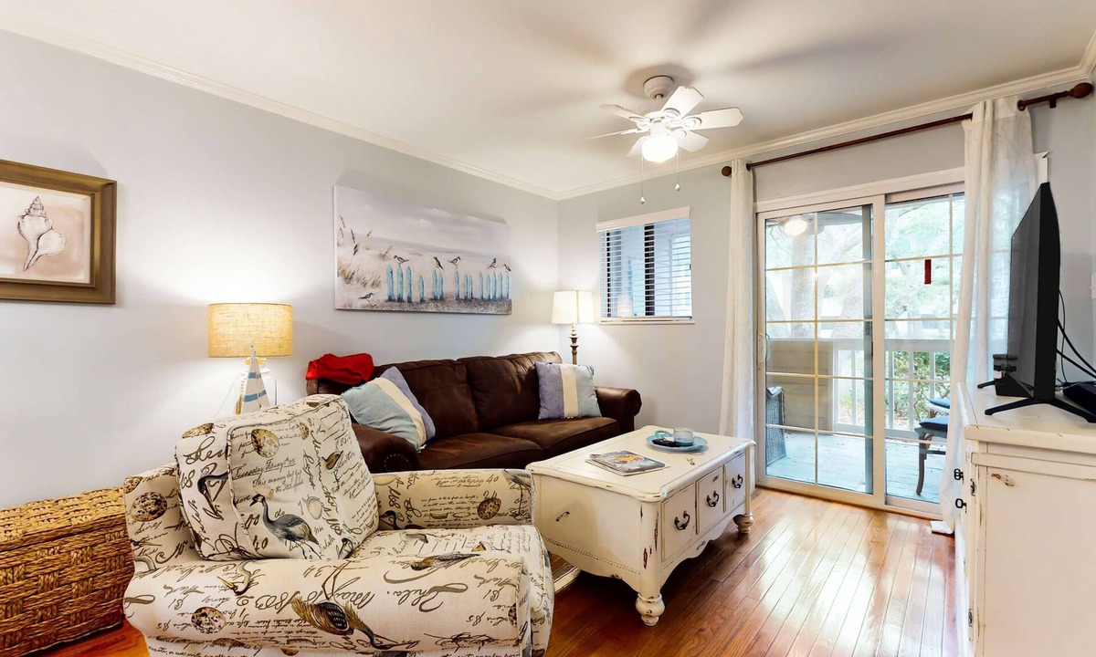 Palmetto Dunes Villa | Beachfront villa near golf with pool, hot tub, & balcony - snowbird-friendly