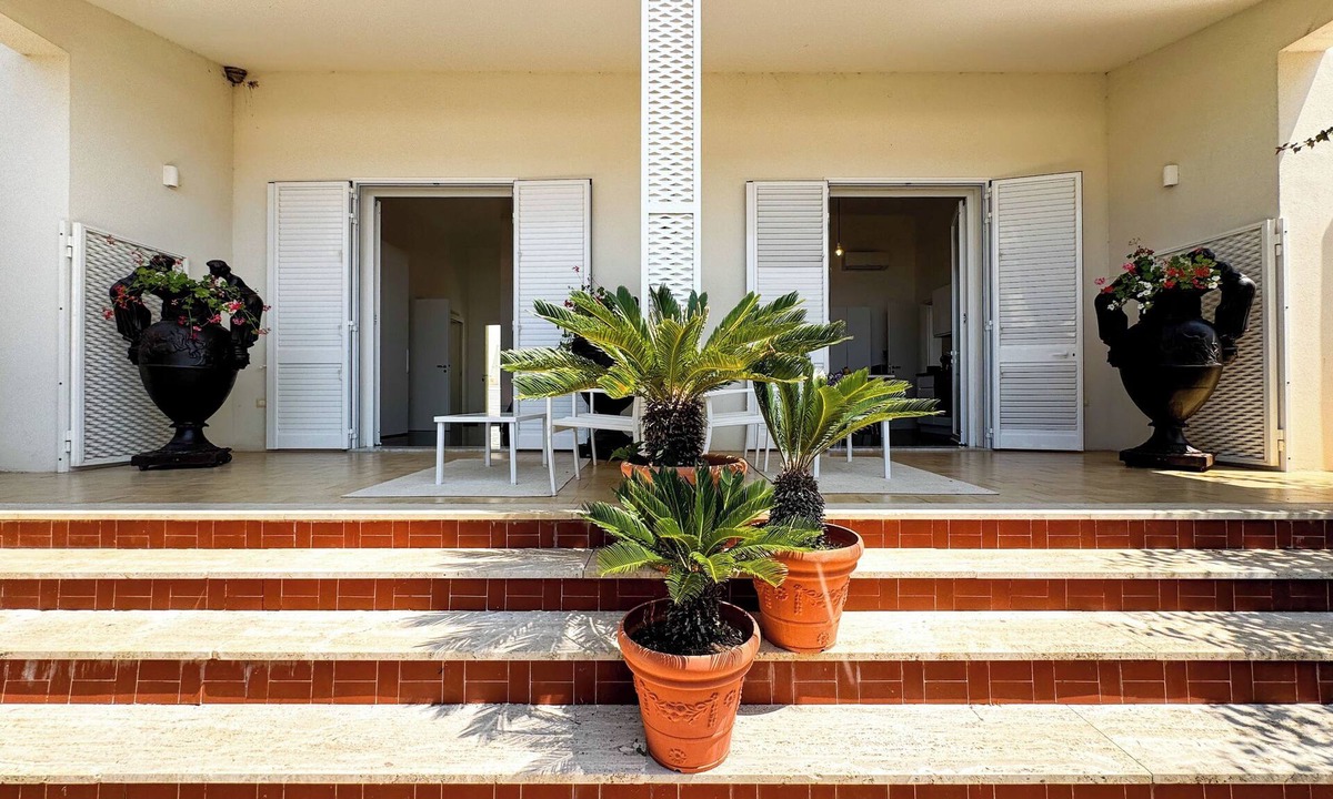 Santa Caterina Apartment | Beachfront villa with panoramic terrace