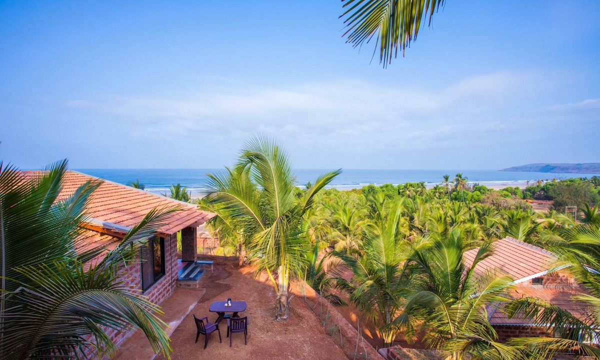 Ganpatipule Hotel | Beachfront Villas