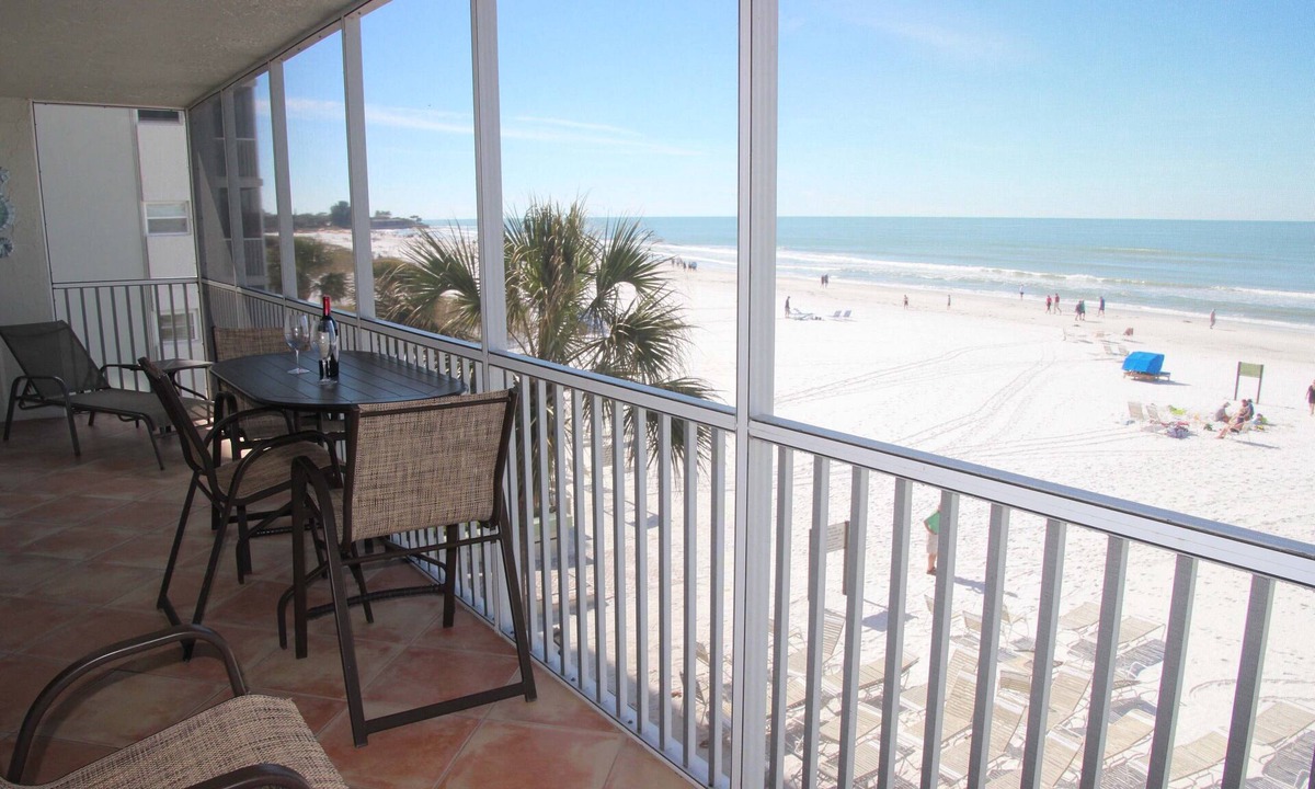 Siesta Key Condo | Beachfront with a million dollar 180 Degree View of the Gulf