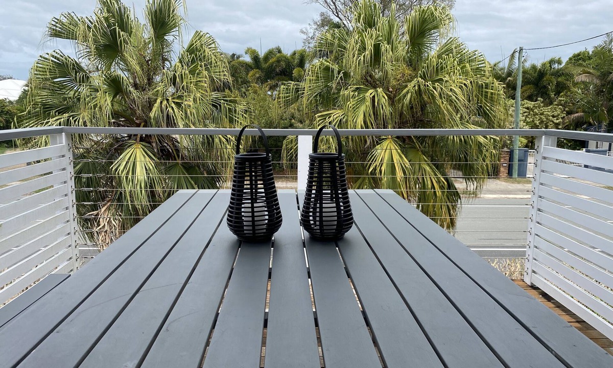 Beachmere Hotel | Beachmere Palms Motel