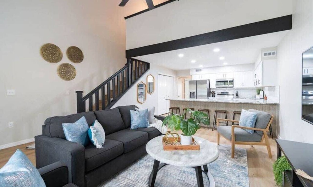 Cape Caneveral Beach Gardens Condo | Beachside 2BR Retreat w Private Backyard