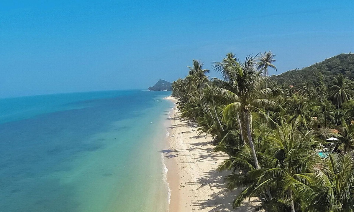 Bang Po Apartment | Beachside 3-bedroom Townhouse w Private Pool at 70 Meters From Beach