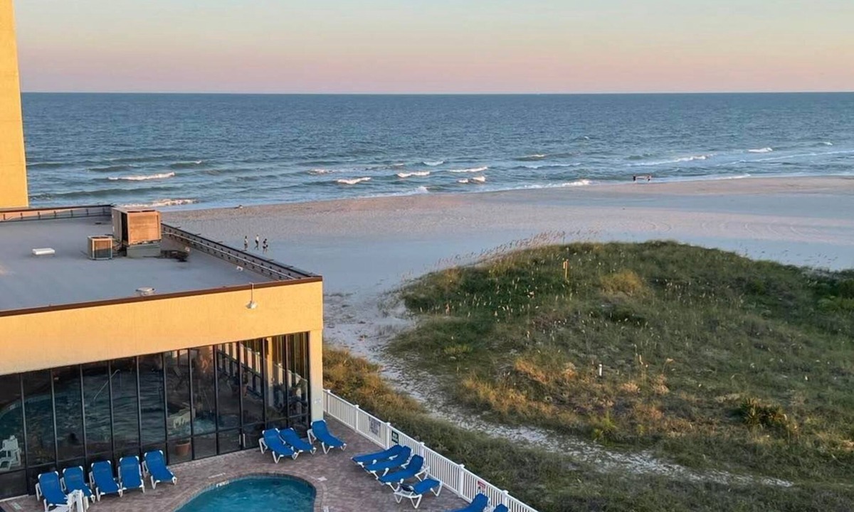 The Dunes Condo | Beachside and Golf Retreat! 4.5 miles from PGA Tournament