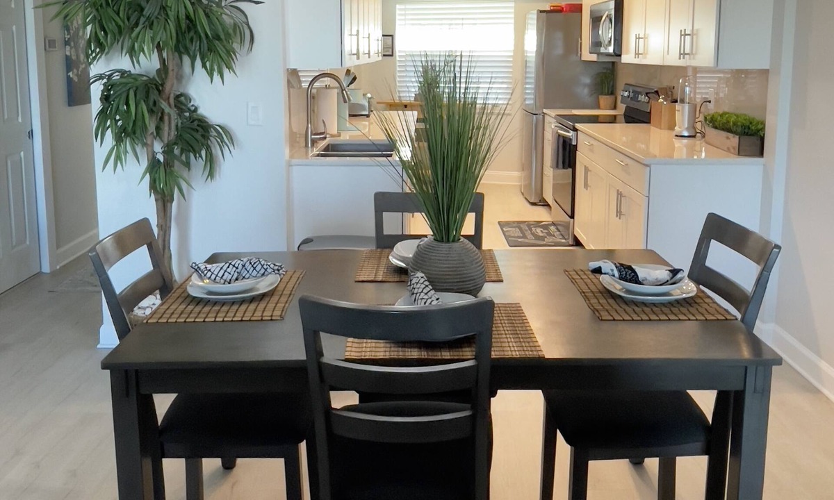 Belleair Beach Condo | Beachside Condo, Furnished, Renovated 2bed/2bath/Balcony kitchen and living room