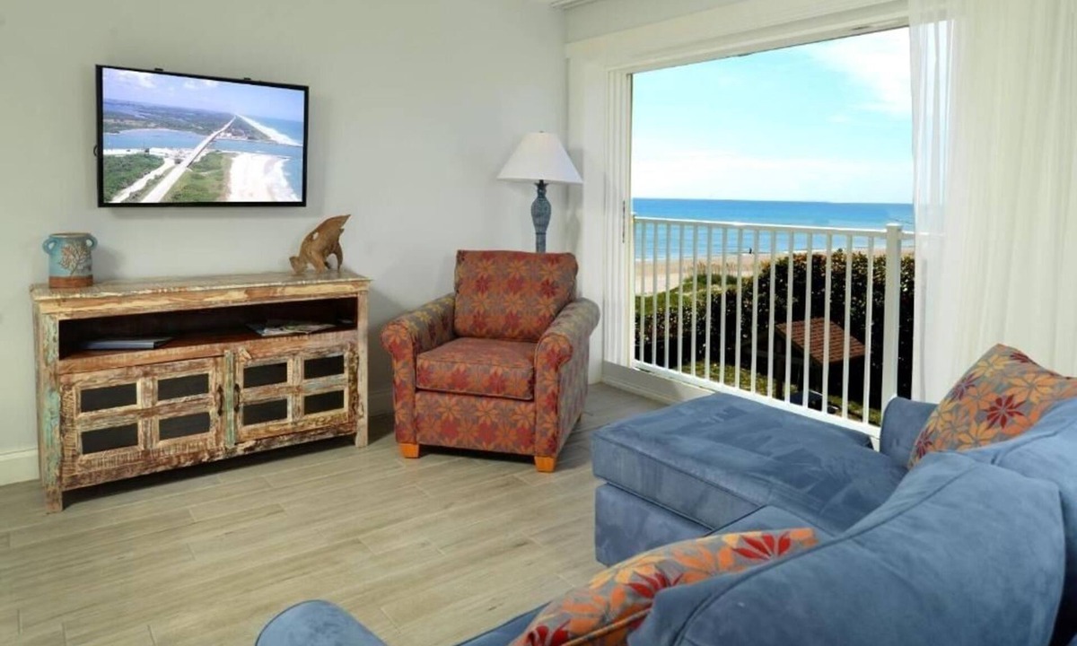 Indialantic By The Sea Resort | Beachside Indialantic Retreat | 1 Unit w/Pool & Pristine Beach Access