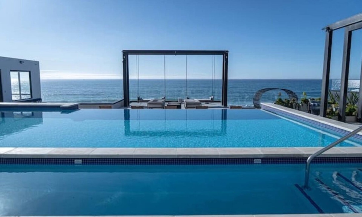 Playas de Tijuana Apartment | Beachside Premium Condo | Pool + Hot Tub Escape