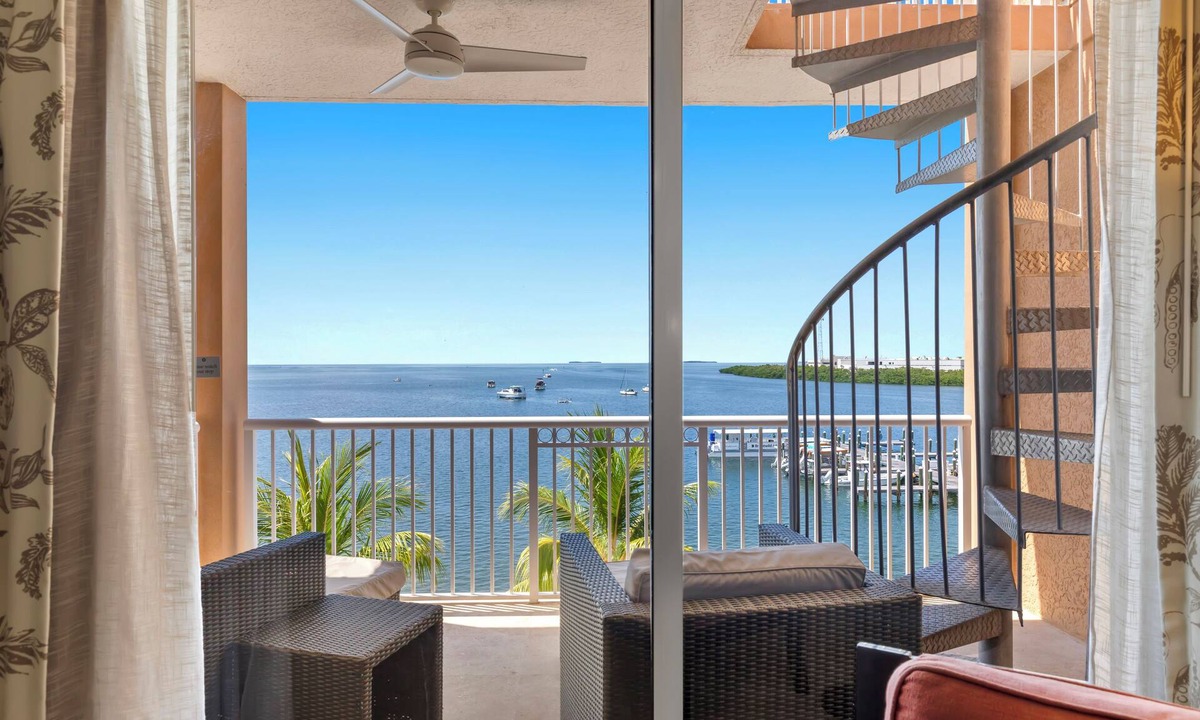 Key West Hotel | Beachside Resort & Residences