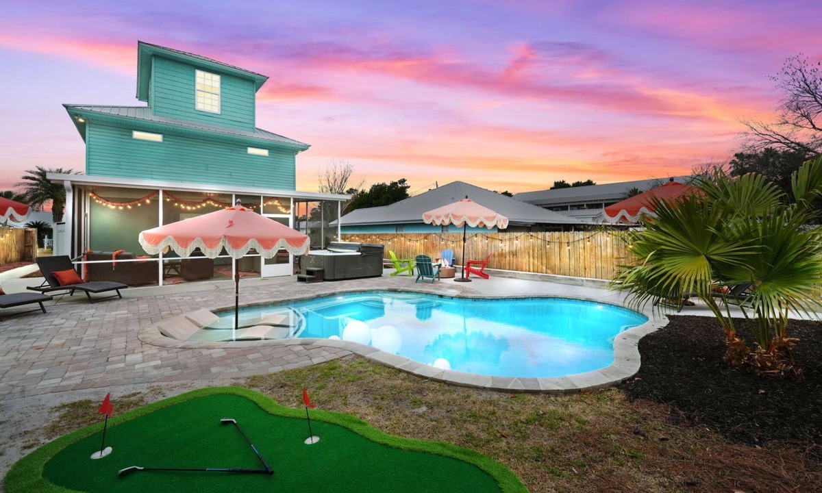 Kiska Beach House | Beachside Retreat with Pool, Hot Tub and Sleeps 14