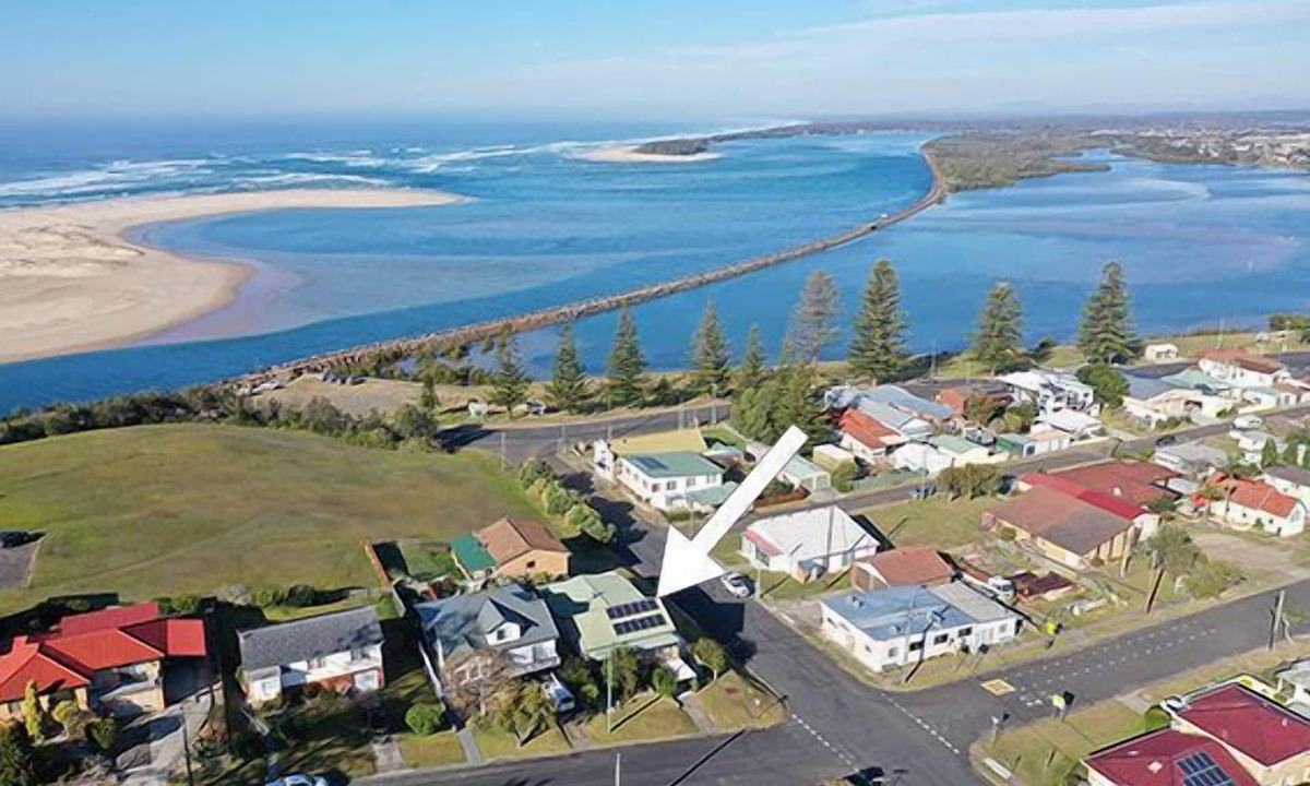 Harrington House | Beachview Cottage the heart of Harrington and the Place to Be