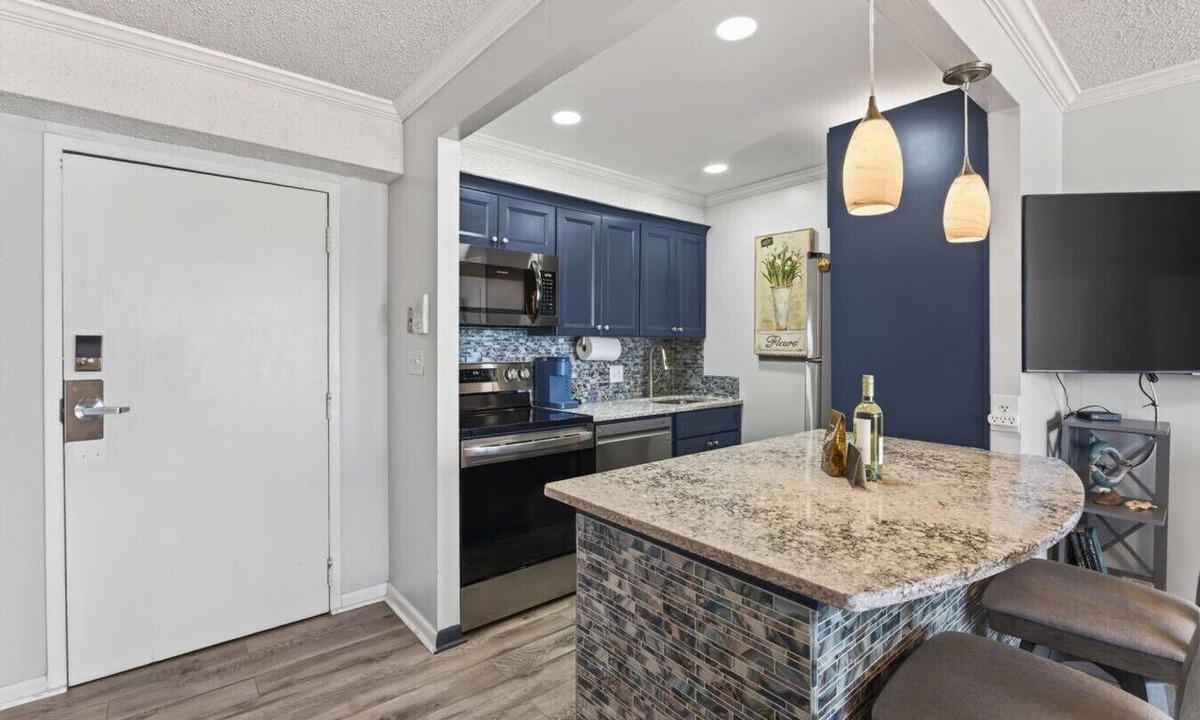 Northeast Virginia Beach Apartment | Beachwalk Modern Condo Overlooking Ocean Sunshine!