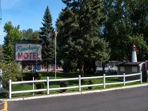 Salisbury Hotel | Beachway Motel