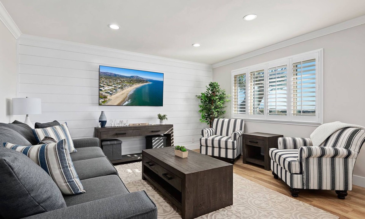 Carpinteria House | Beachy Bluffs
