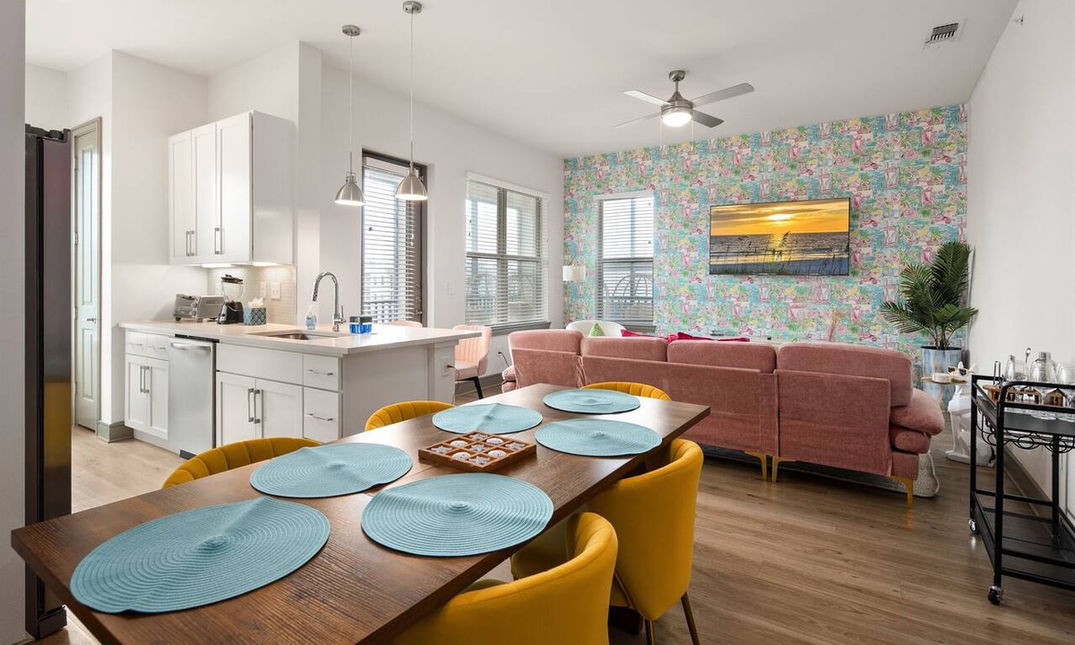 Rural Estates Apartment | Beachy Dream 3BR/2BA w./Pool, Gym, and Theater