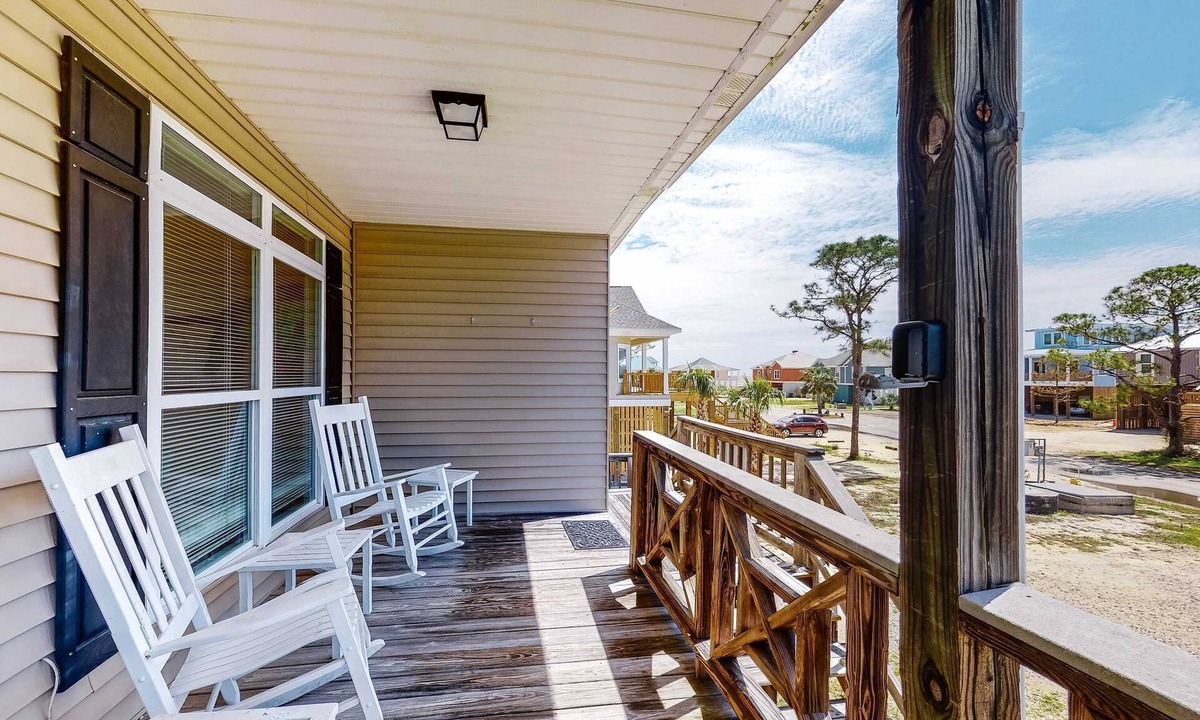 Audubon Place Condo | Beachy Duplex w/Full Kitchen, High-Speed WiFi, Central AC, and Washer/Dryer!