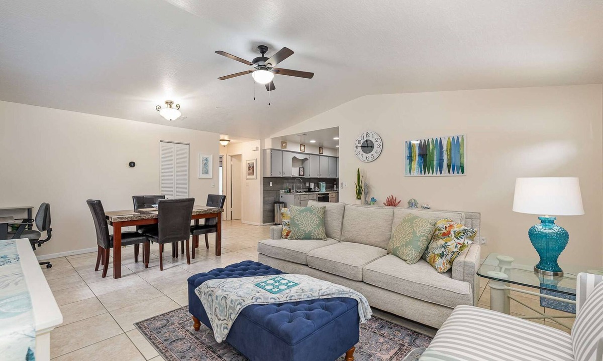 South Patrick Shores House | Beachy Retreat 1 Mile to Beach