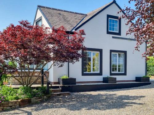 Welton House | Beacon Cottage