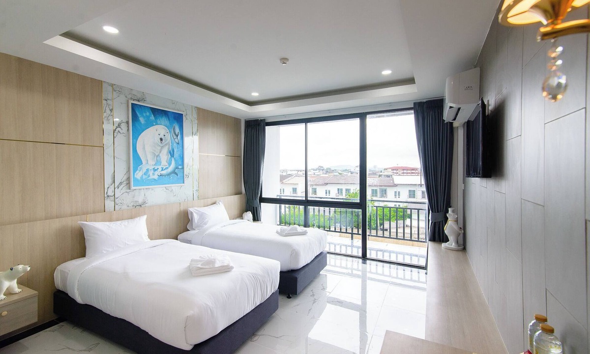 Surat Thani Hotel | Bear & Bird Hotel