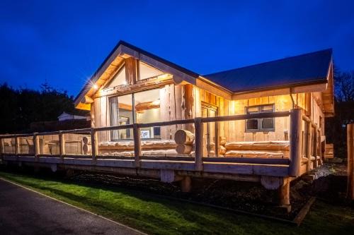 Addingham House | Bears Den