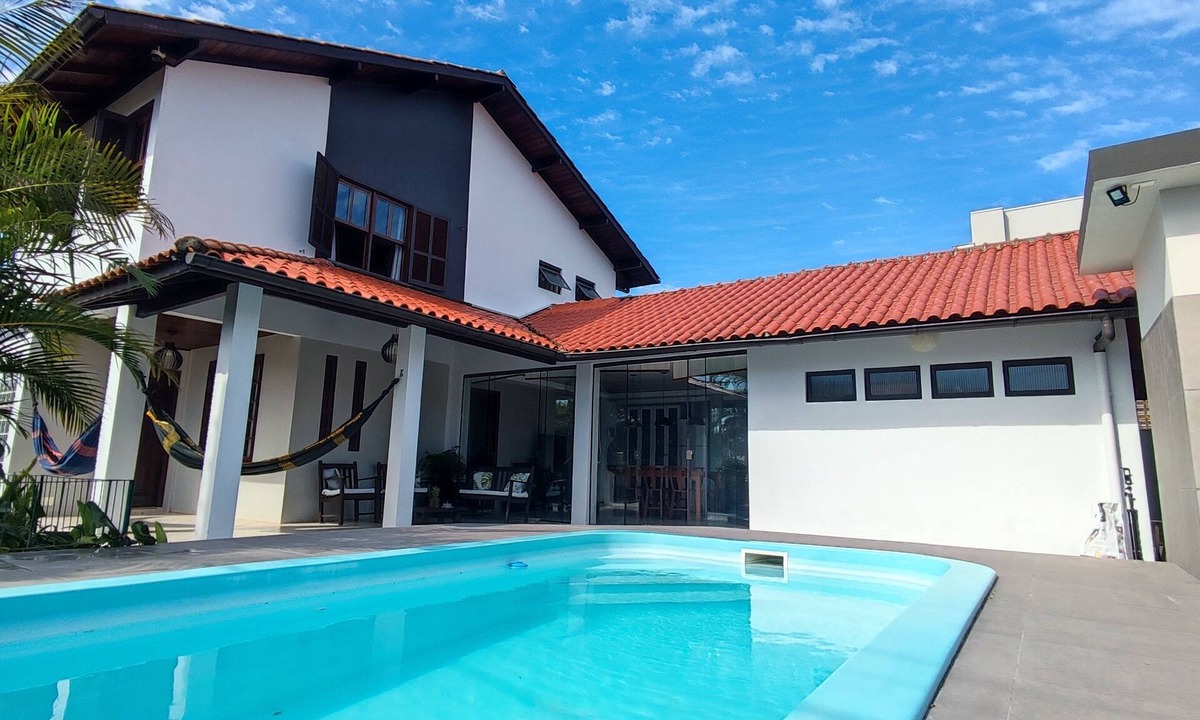 Daniela House | Beautiful house, 4 bedrooms, swimming pool, barbecue - Praia da Daniela - Florianópolis