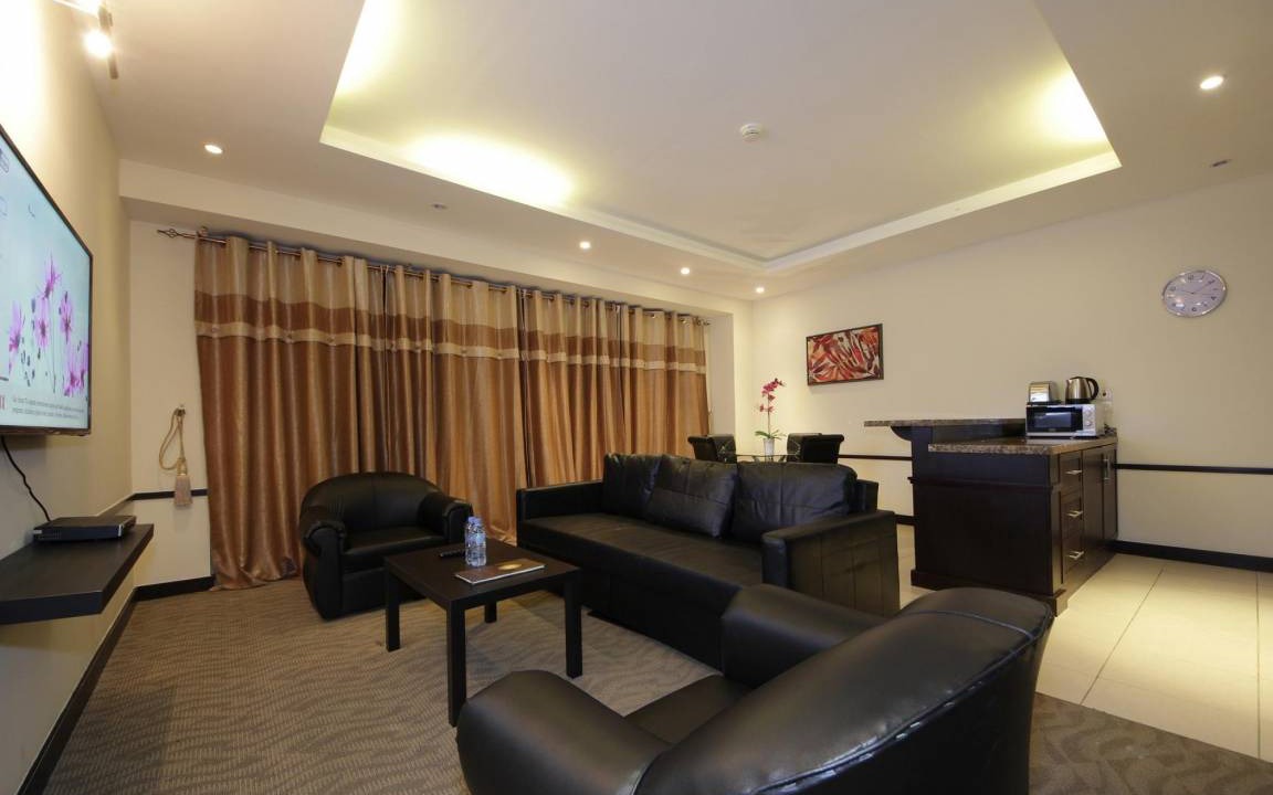Downtown Dubai Apartment | Beautiful 1BHK in BURJ Residence 4 - 205