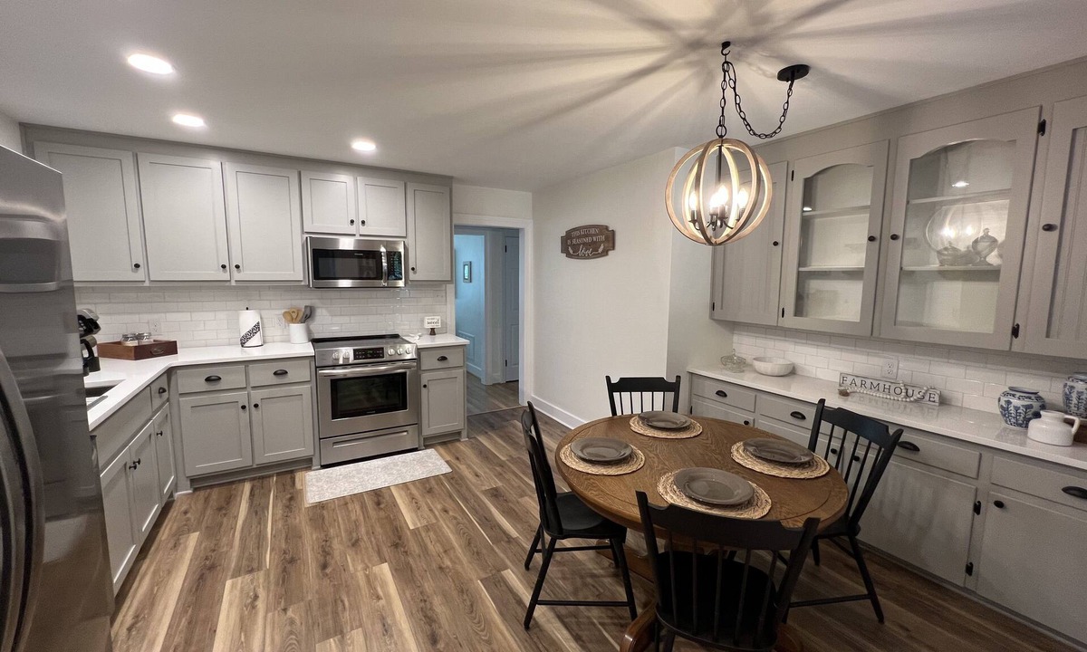 Hickory House | Beautiful 2BD 2BA home in small-town America