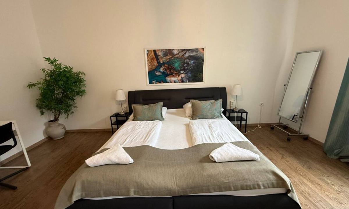 Rudolfsheim-Funfhaus Apartment | Beautiful 2BR Apt. With WIFI in a Prime Location