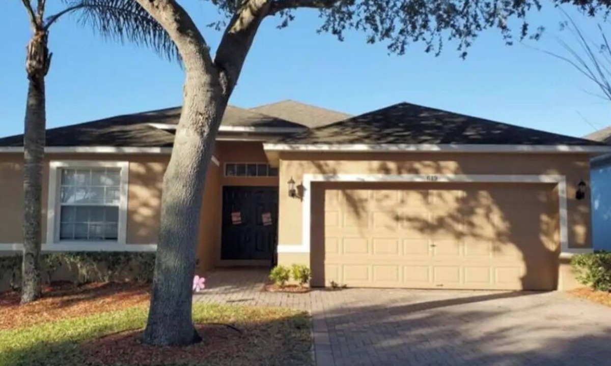 Highgate Park House | Beautiful 3 bedroom with a private pool.