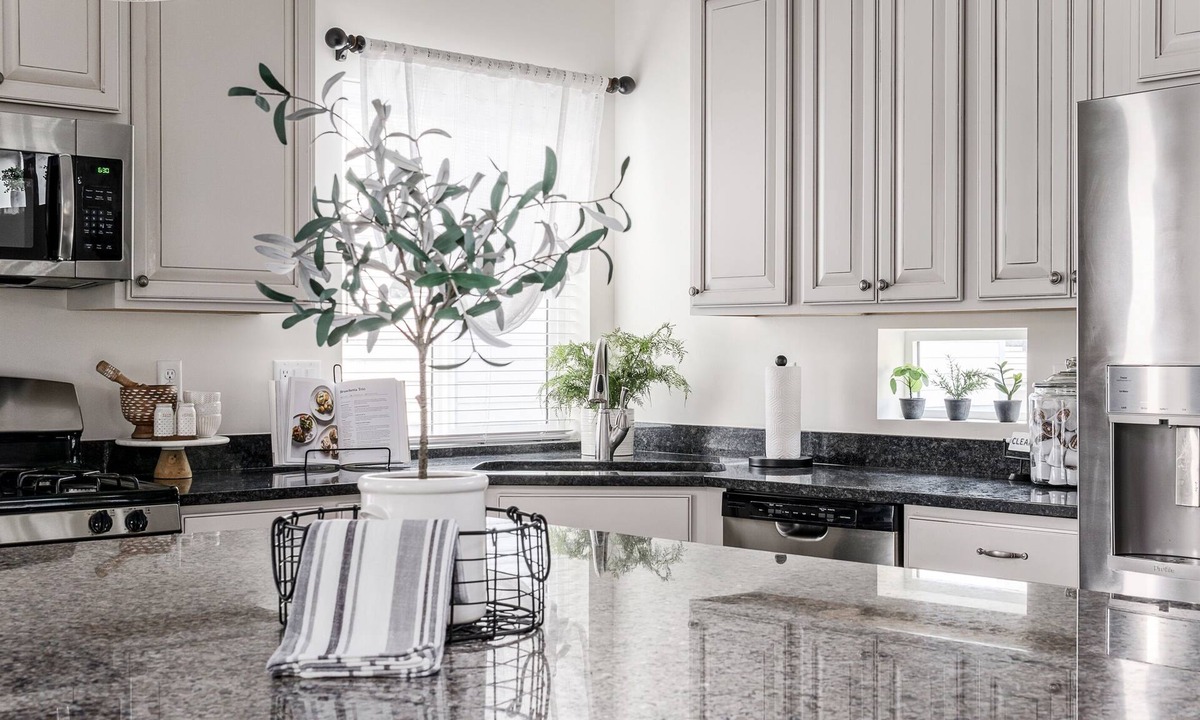 American Fork House | Beautiful 4 Bedroom Private home with easy access to Provo & SLC