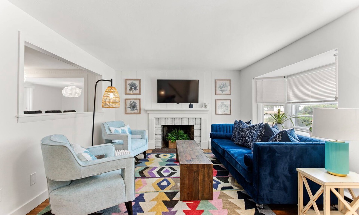 Hyannis House | Beautiful 4BR, 2BA Dog-friendly Cape Oasis