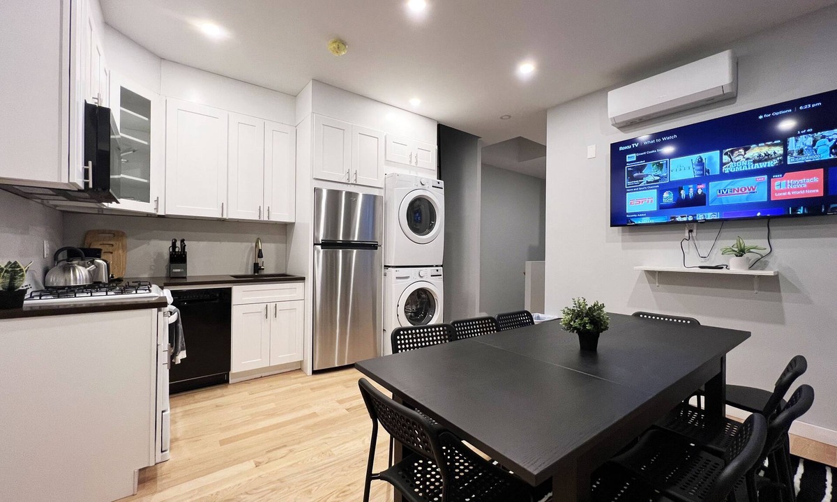 East Flatbush Apartment | Beautiful 5Bed 2Bath Apartment with Washer Dyer