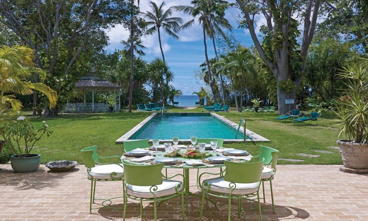 Little Battaleys Villa | Beautiful 6 Bedroom Beachfront Villa On The Barbados West Coast - Stunning Beach