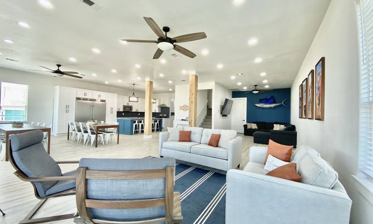 Freeport House | Beautiful 8Bed/7Bath Beach View Home for the entire Family