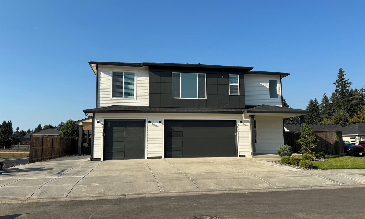 Pleasant Valley House | Beautiful and Modern ADU with its own private entrance