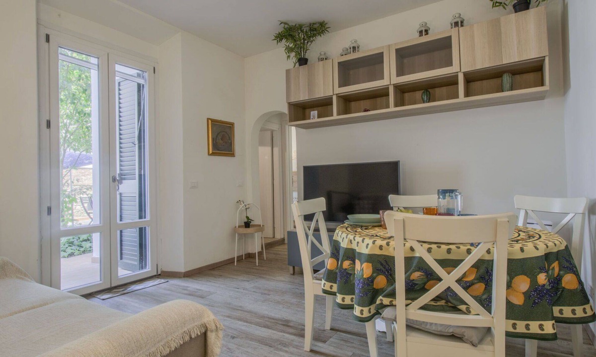 Margine Coperta-Traversagna Apartment | Beautiful apartment for 4 guests with WIFI, A/C, TV and pets allowed