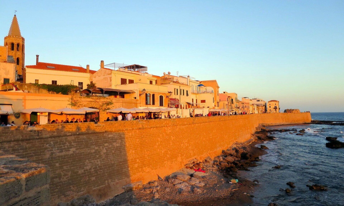 Lido Apartment | Beautiful apartment for 4 guests with WIFI, A/C, TV, balcony and pets allowed