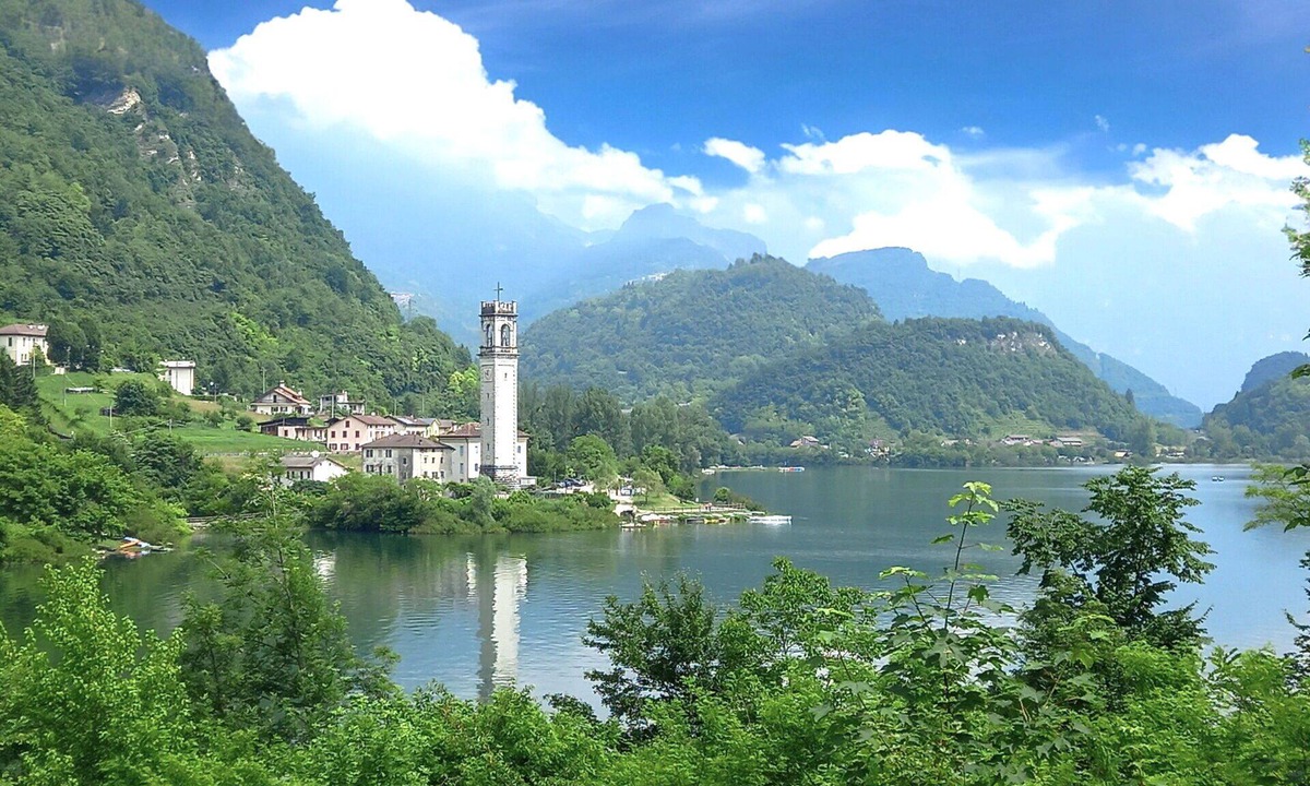 Feltre Apartment | Beautiful apartment for 5 guests with A/C, WIFI, TV, terrace and pets allowed