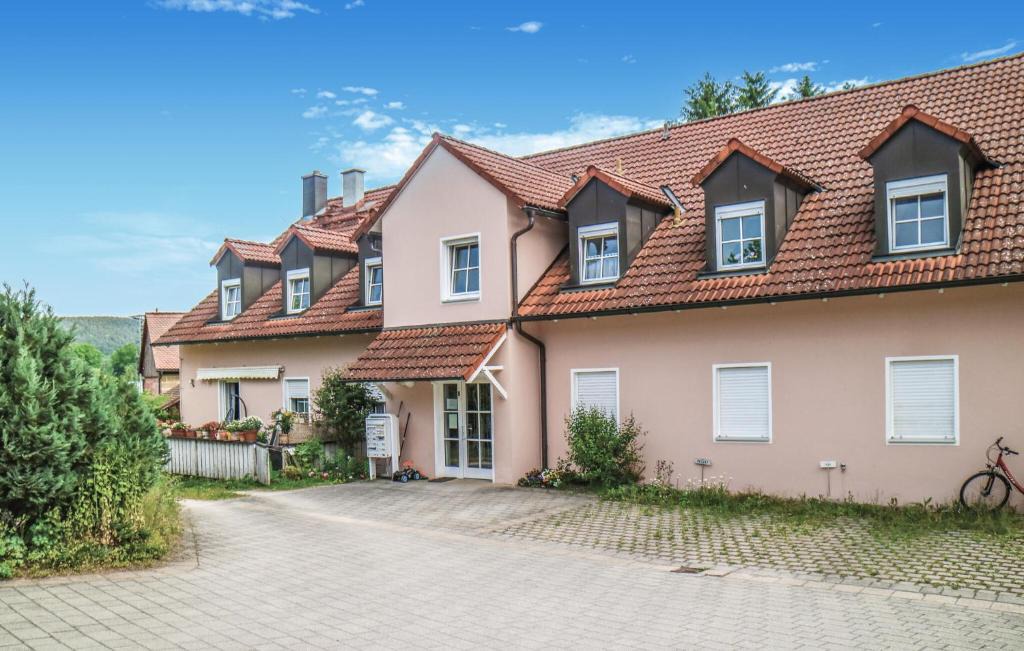 Heinersreuth Apartment | Beautiful Apartment In Heinersreuth