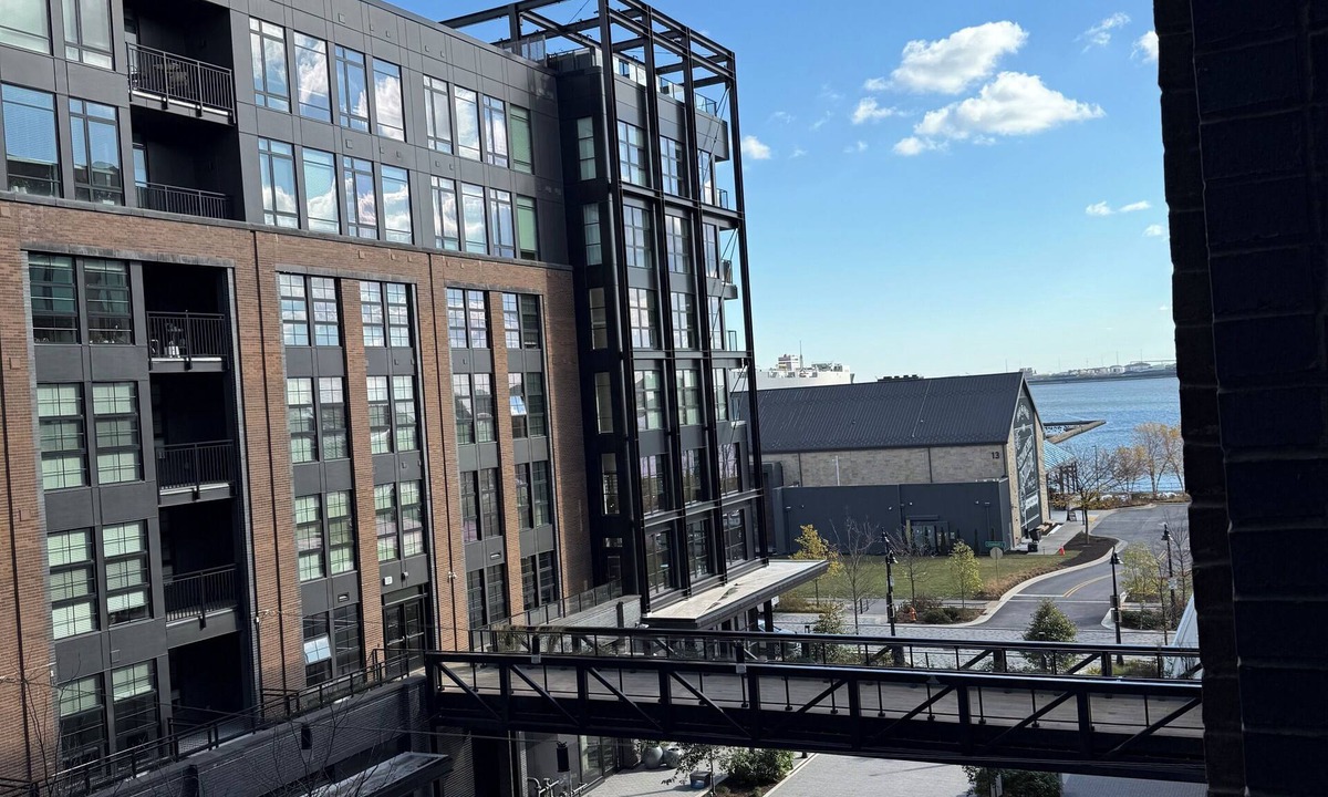 Port Covington Apartment | Beautiful apartment in wonderful Baltimore with WiFi, fitness room, AC