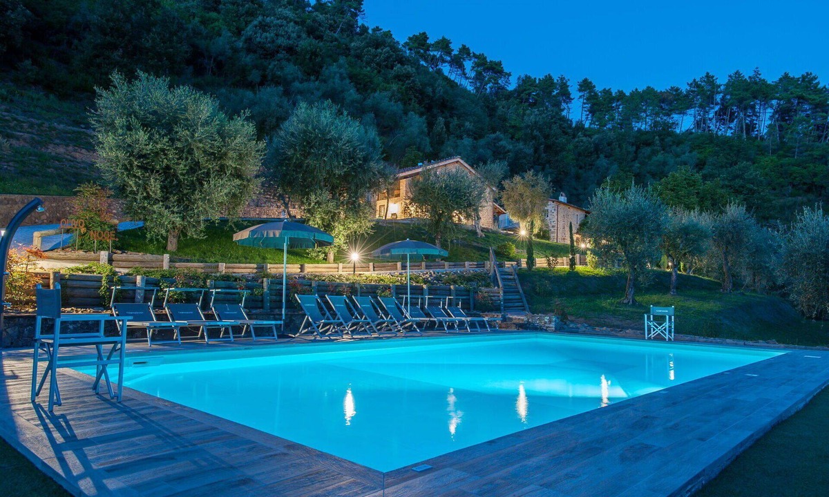 San Martino in Freddana Villa | Beautiful apartment in villa for 6 guests with A/C, WIFI, pool, TV, terrace and pets allowed