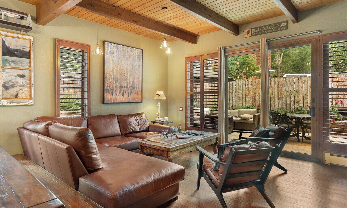 Eagle-Vail House | Beautiful Backyard With Private Hot Tub - Pet Friendly - Beds for any group dynamic
