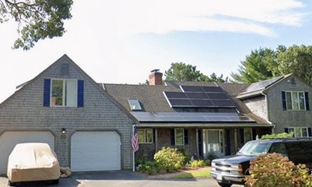 Northwest Harwich House | Beautiful Cape Cod home on Long Pond in Harwich, MA