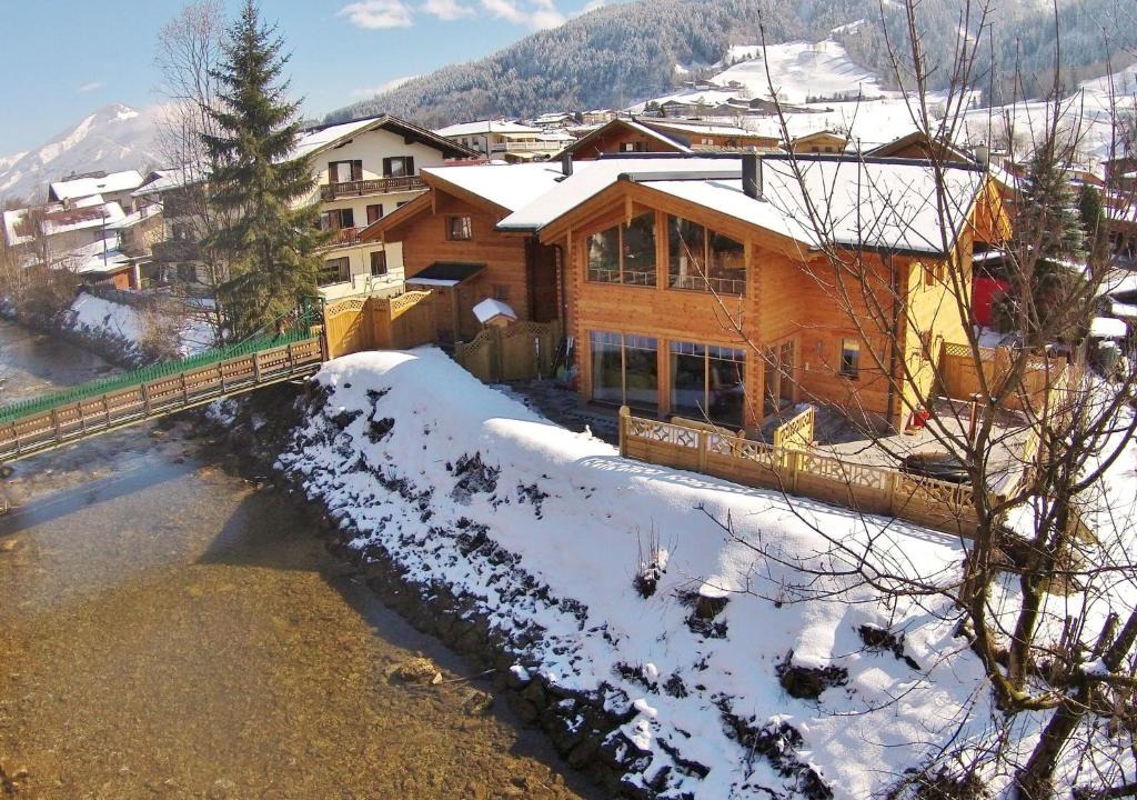 Kaprun Ski Chalet | Beautiful Chalet with Sauna in Kaprun