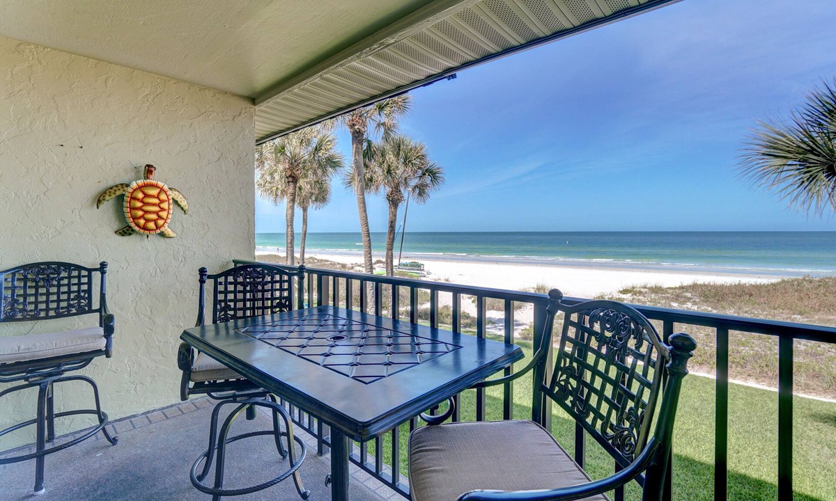 Indian Rocks Beach Condo | BEAUTIFUL CONDO WITH PERFECT VIEW OF BEACH AND GULF WITH NEW HEATED POOL